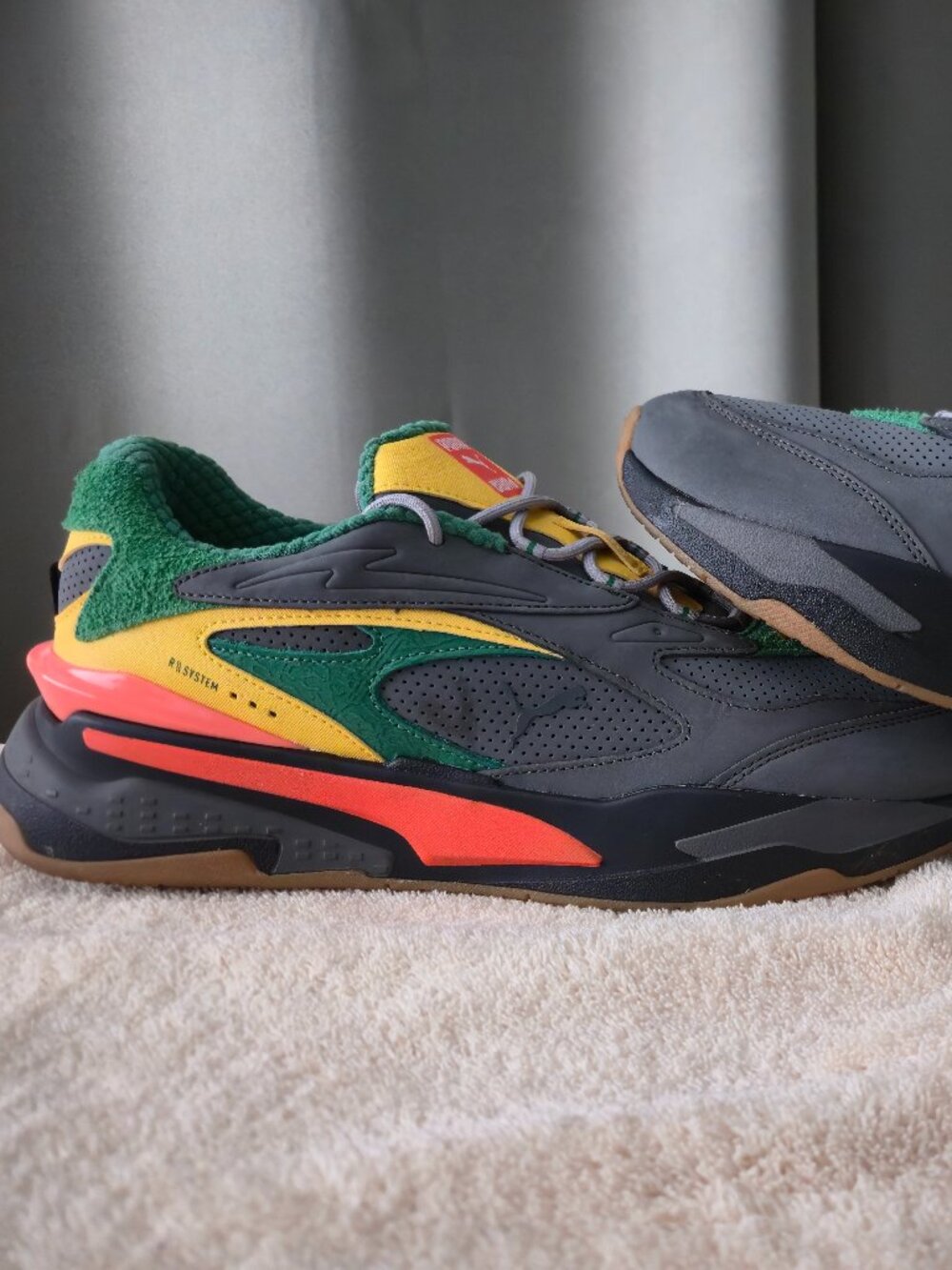 PUMA RS-Fast Veggies Eat Ur Veggies Grey Green Orange Men's 14 380322-01